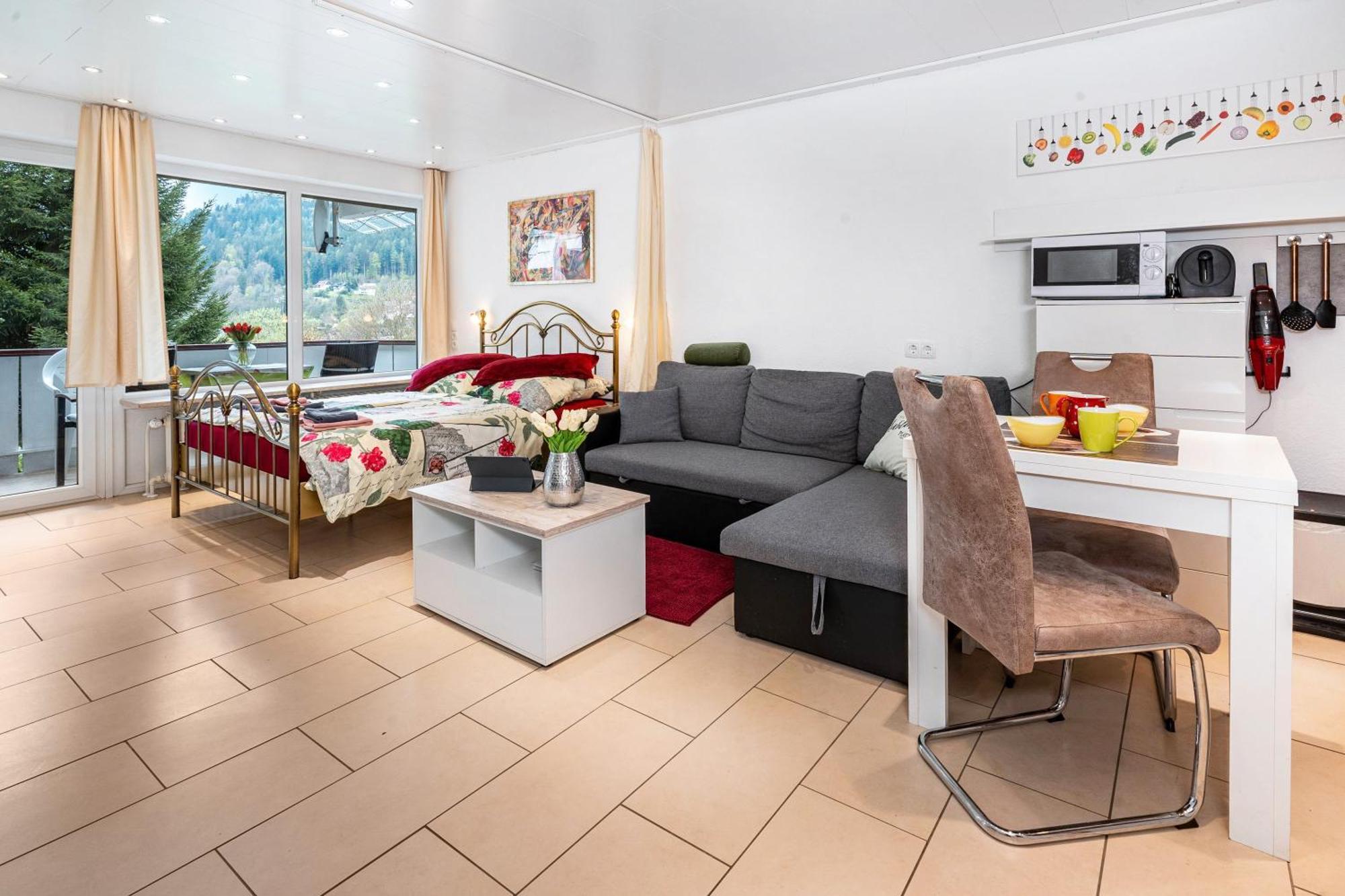 Ferienwohnung Tannenwald Бад-Вильдбад Экстерьер фото